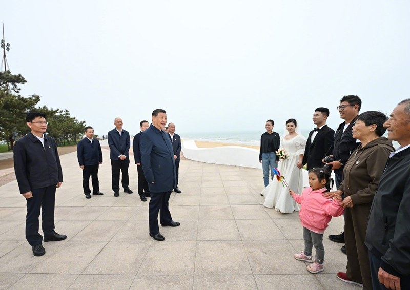 习近平在山东日照市考察调研「相关图片」