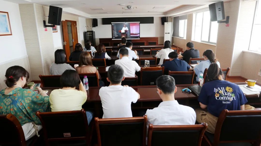 2025年6月5日，省地方志办收看四川方志大讲堂•方志文化高校行——走进成都体育学院直播（潘认若 摄）.jpg