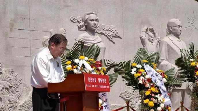 活动发起人罗振发言